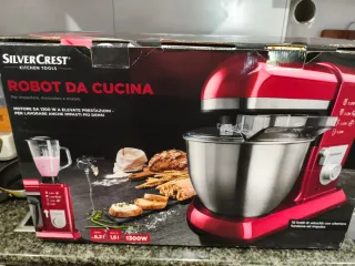 Batidora amasadora SilverCrest roja