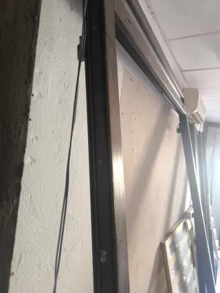 Puerta doble madera y cristal GRATIS*