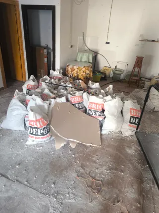 Puerta doble madera y cristal GRATIS*