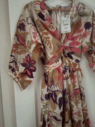 Vestido largo estampado Zara