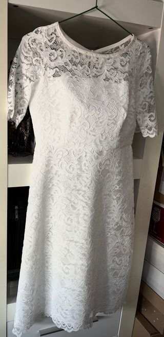 Vestido de novia corto usado una vez