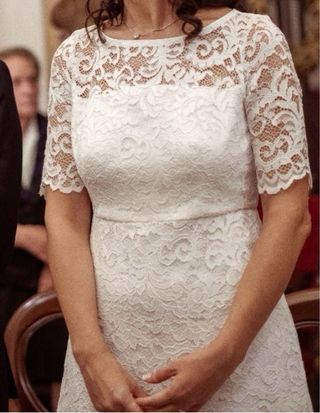 Vestido de novia corto usado una vez