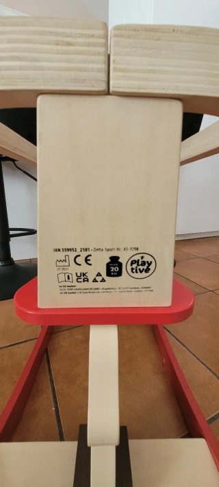 Balancín de madera para niños