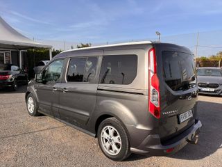 Ford Grand Tourneo Connec 2015