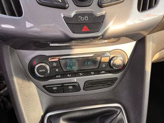 Ford Grand Tourneo Connec 2015