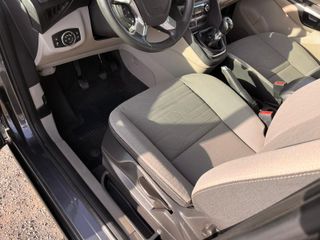 Ford Grand Tourneo Connec 2015