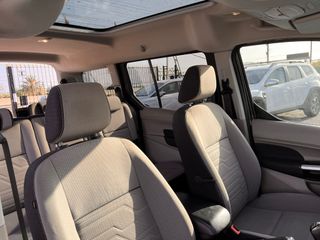 Ford Grand Tourneo Connec 2015