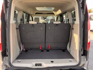 Ford Grand Tourneo Connec 2015