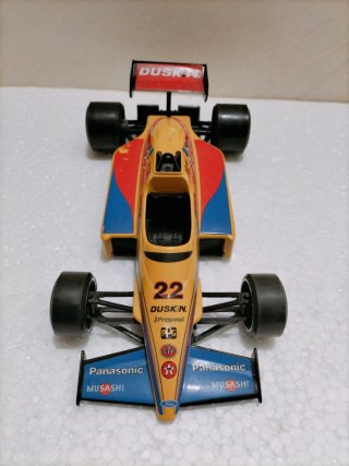 Formula 1 DUSKIN 22 Bburago 1/24