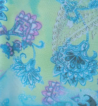 4 BLUSAS ESTAMPADAS DISTINTAS TALLAS:1X2,5€