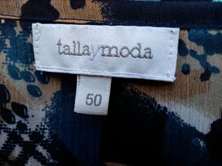 4 BLUSAS ESTAMPADAS DISTINTAS TALLAS:1X2,5€