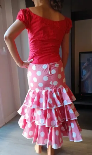 Falda Rociera y Blusas a juego