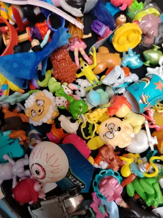 Lote figuras Kinder Sorpresa