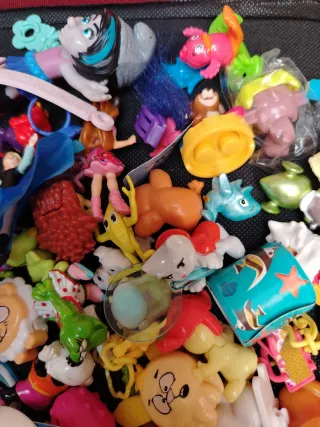 Lote figuras Kinder Sorpresa