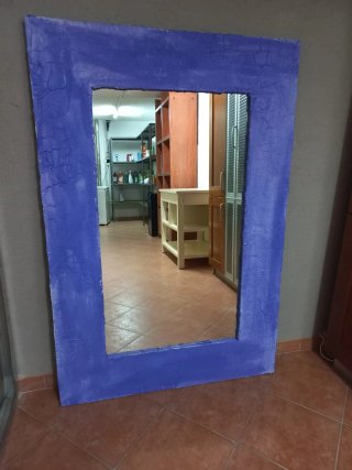 Specchio con cornice blu/viola