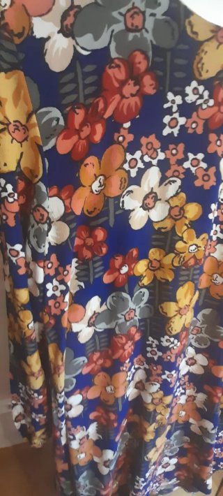 Vestido estampado flores manga larga