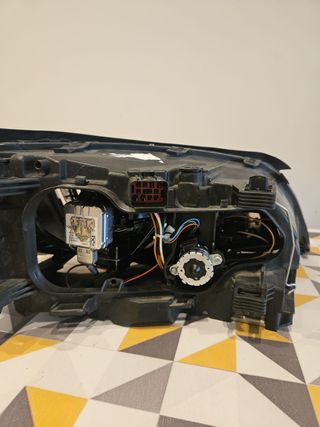 Faro Izquierdo Volvo S80 V70 XC70