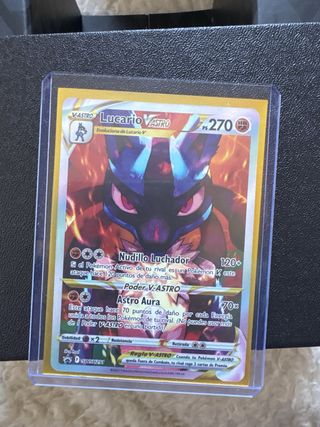 ETB Pokémon Cenit Supremo (Abierta)