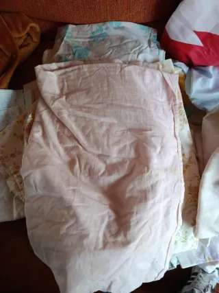 Juego 9 sabanas y funda.Matrimonio infantilNoenvio