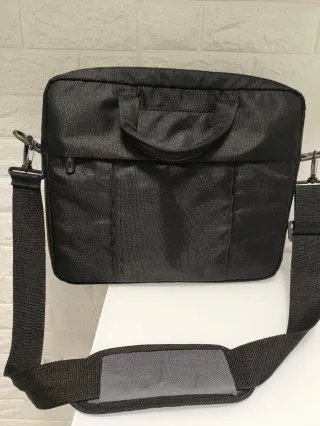 maletín marca DELL para portátil y documentos