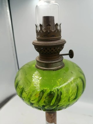 ANTIGUO QUINQUÉ CRISTAL Y METAL