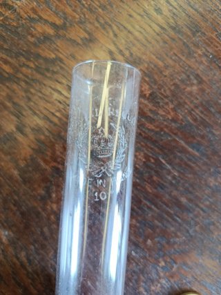 ANTIGUO QUINQUÉ CRISTAL Y METAL