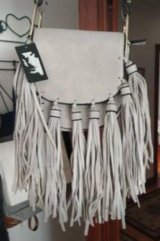 Bolso Negro Piel,  Bolso de flecos gris