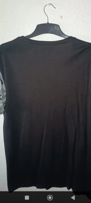 Camiseta Zara Hombre T-L Dibujo Calavera