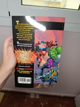 Marvel vs DC TPB Americano EN INGLÉS