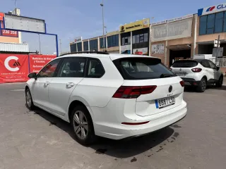 Volkswagen Golf 2021