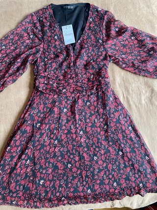 Vestido Stradivarius XS manga larga estampado