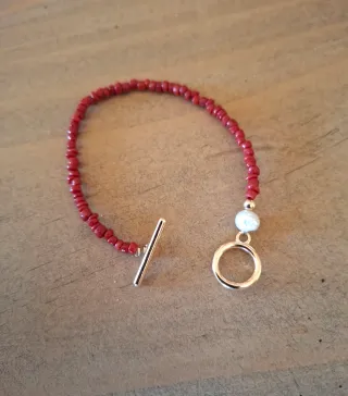 Pulsera Perla y Cierre Dorado