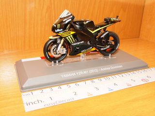 Yamaha YZR-M1 2012 Andrea Dovizioso 1/18