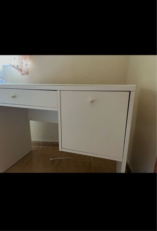 Escritorio/Tocador blanco con almacenaje