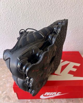 Nike Shox Negras