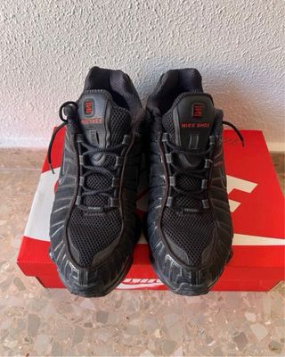 Nike Shox Negras