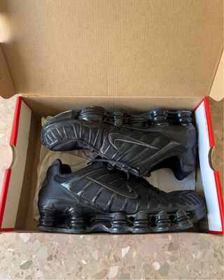 Nike Shox Negras