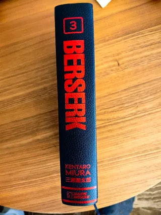 Berserk Deluxe Edition (1-4)