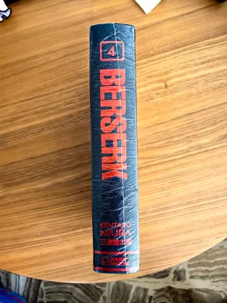 Berserk Deluxe Edition (1-4)