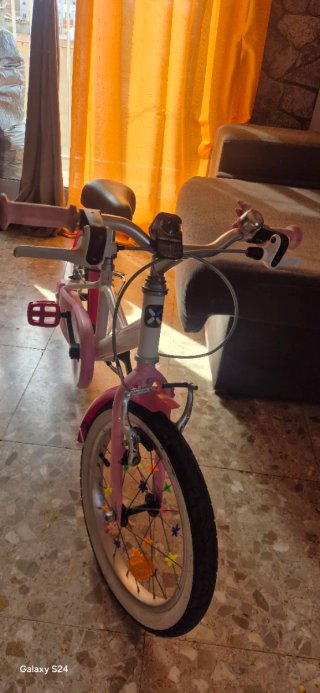 Bicicleta infantil B'TWIN rosa
