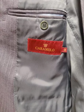 Traje de caballero gris