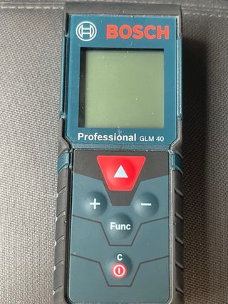 Medidor Láser Bosch GLM 40 Profesional