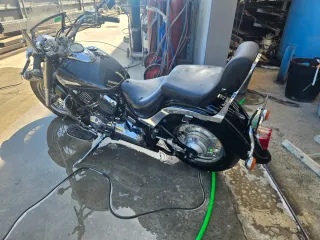 Yamaha Drag Star 650 Negra