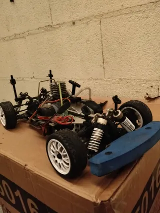 Coche RC 1/10 Peugeot 206 V-Rally