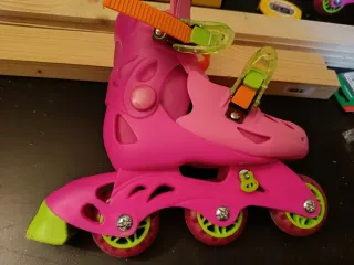 Patines en línea rosas para niña. P