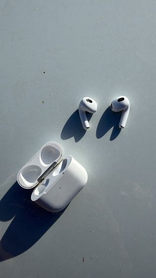 Auriculares AirPods 3ª Gen