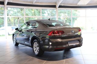 Volkswagen Passat 2021