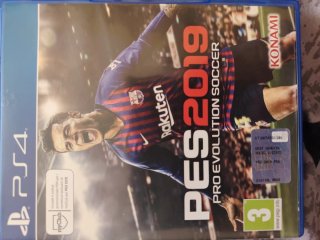PES 2017 & PES 2019 PS4
