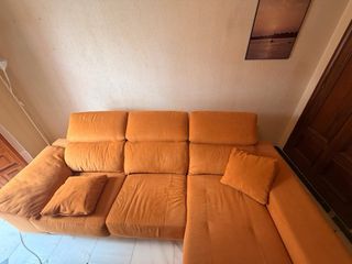Sofá Chaiselongue Naranja en perfecto estado