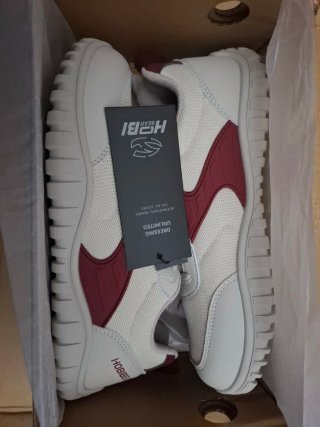 Zapatillas Hobibear Blancas y Rojas de tallas 41